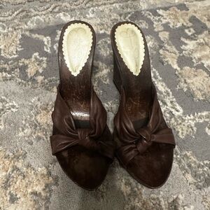 Jessica Simpson Brown Wedges with Knot Detail